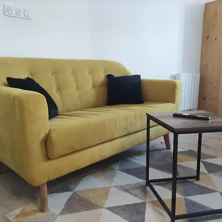 Apartment Manivi Beaupréau-en-Mauges