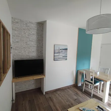 Apartament Manivi
