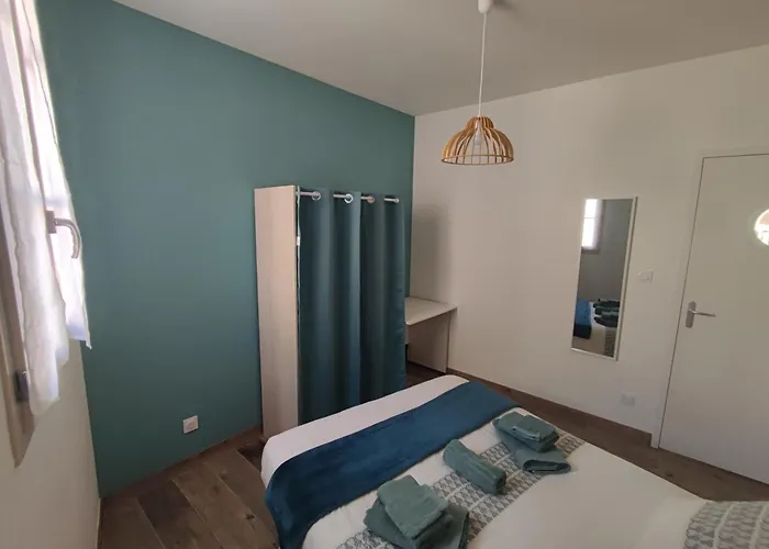 Manivi בואפרו-אן-מוז'